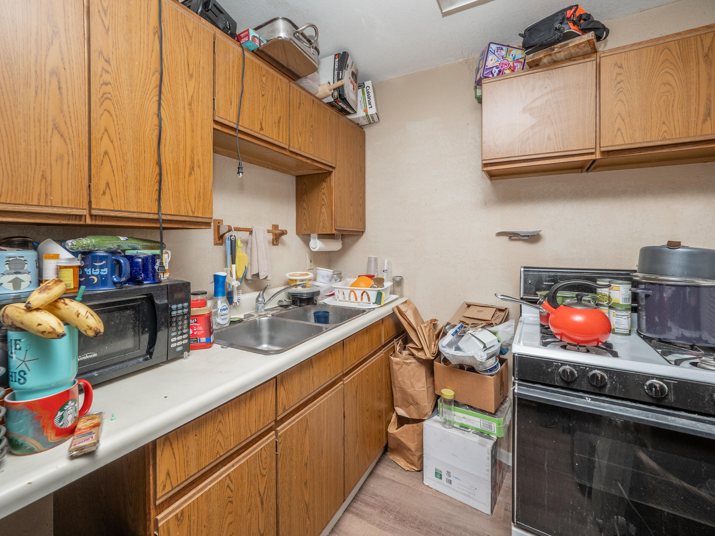 613-615 Davis Street