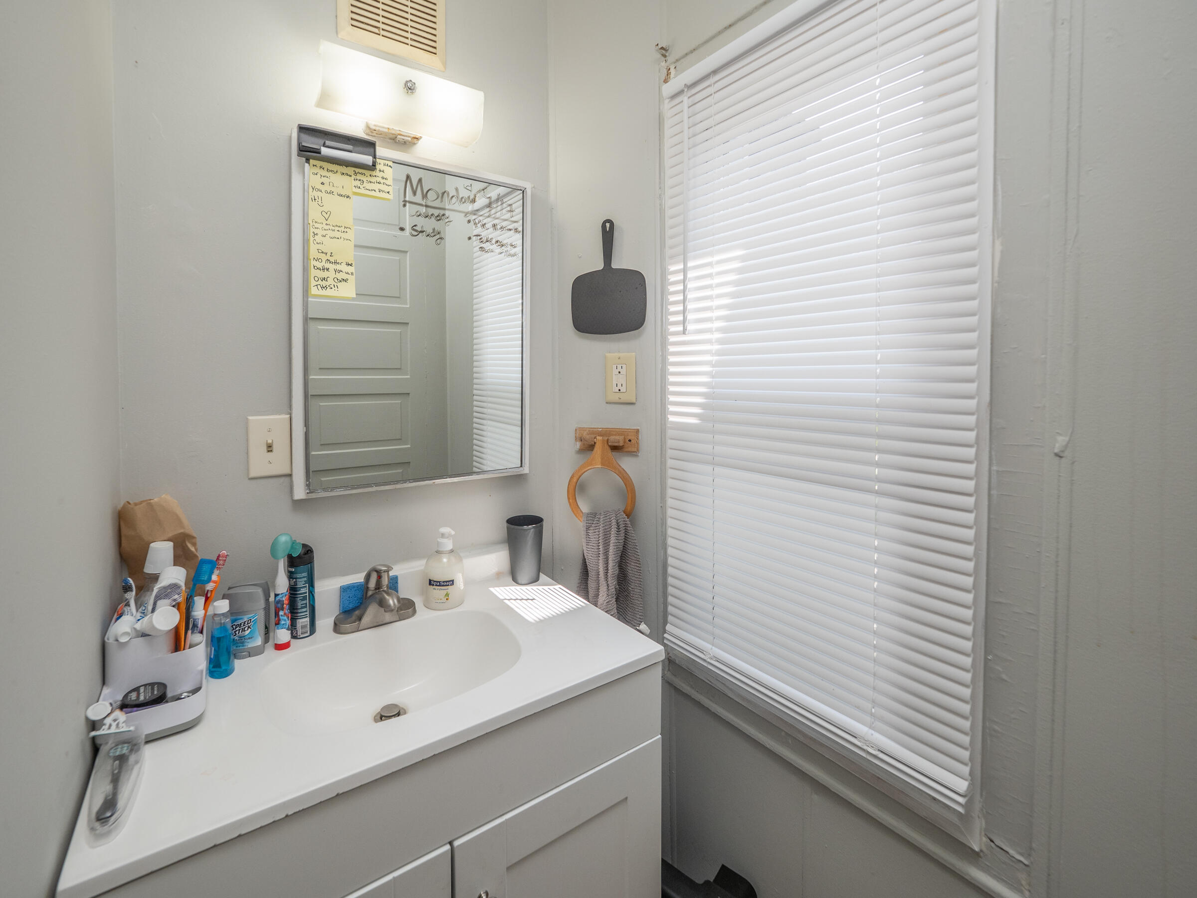 613-615 Davis Street