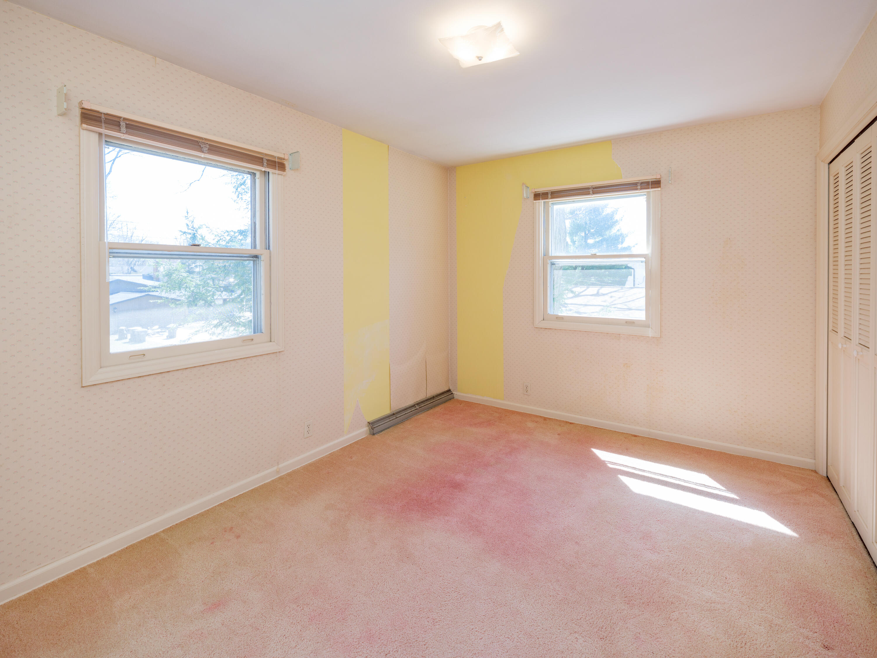 6828 Windemere Street