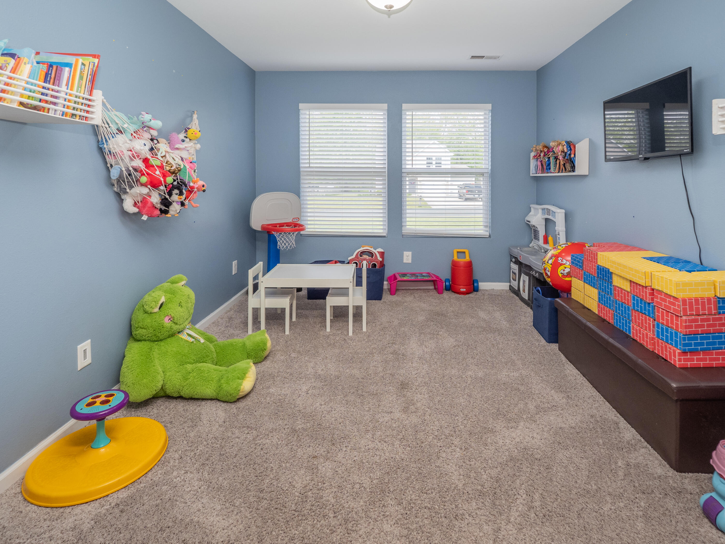 3247 Edling Drive