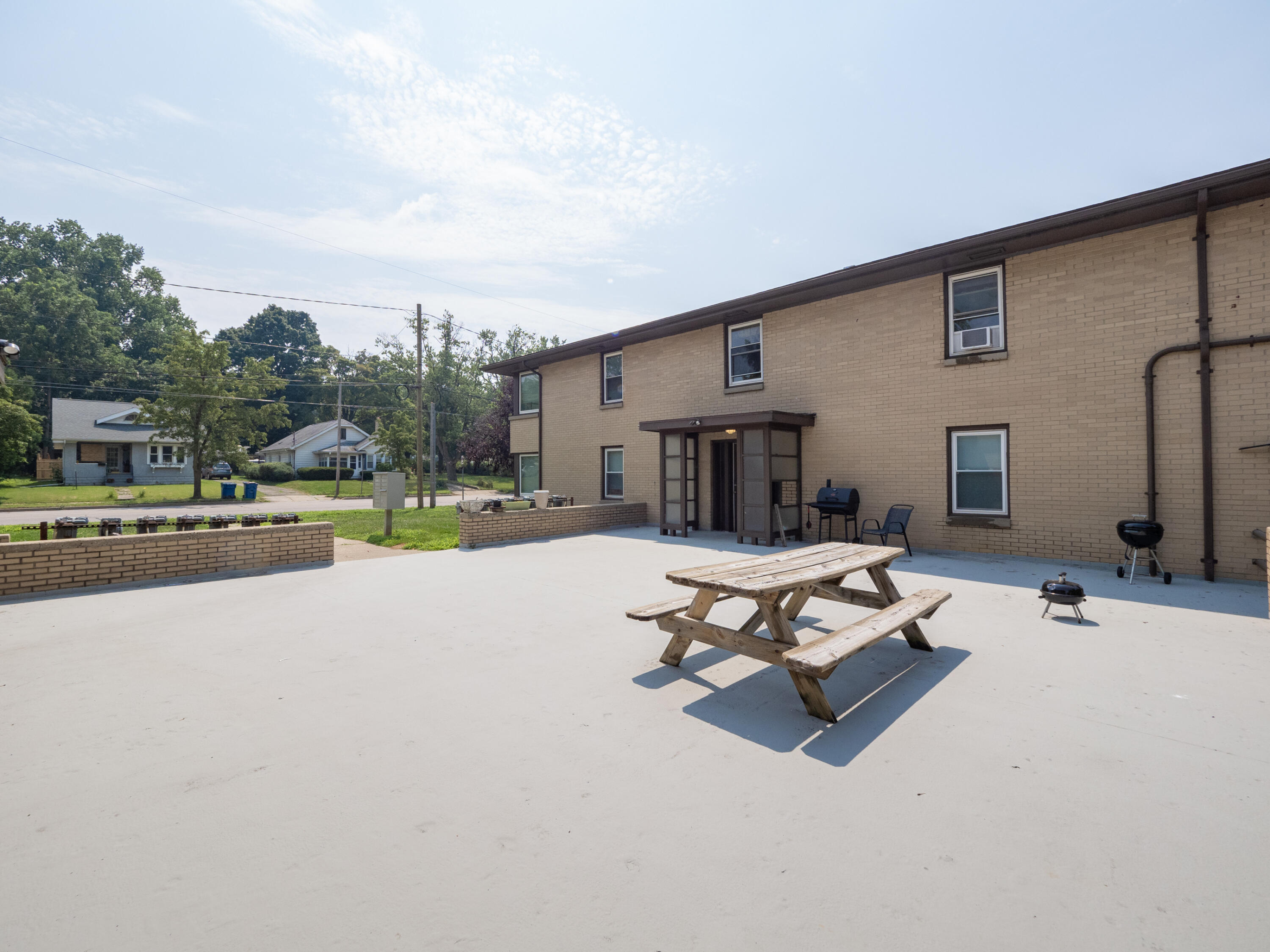 503 N Riverview Drive