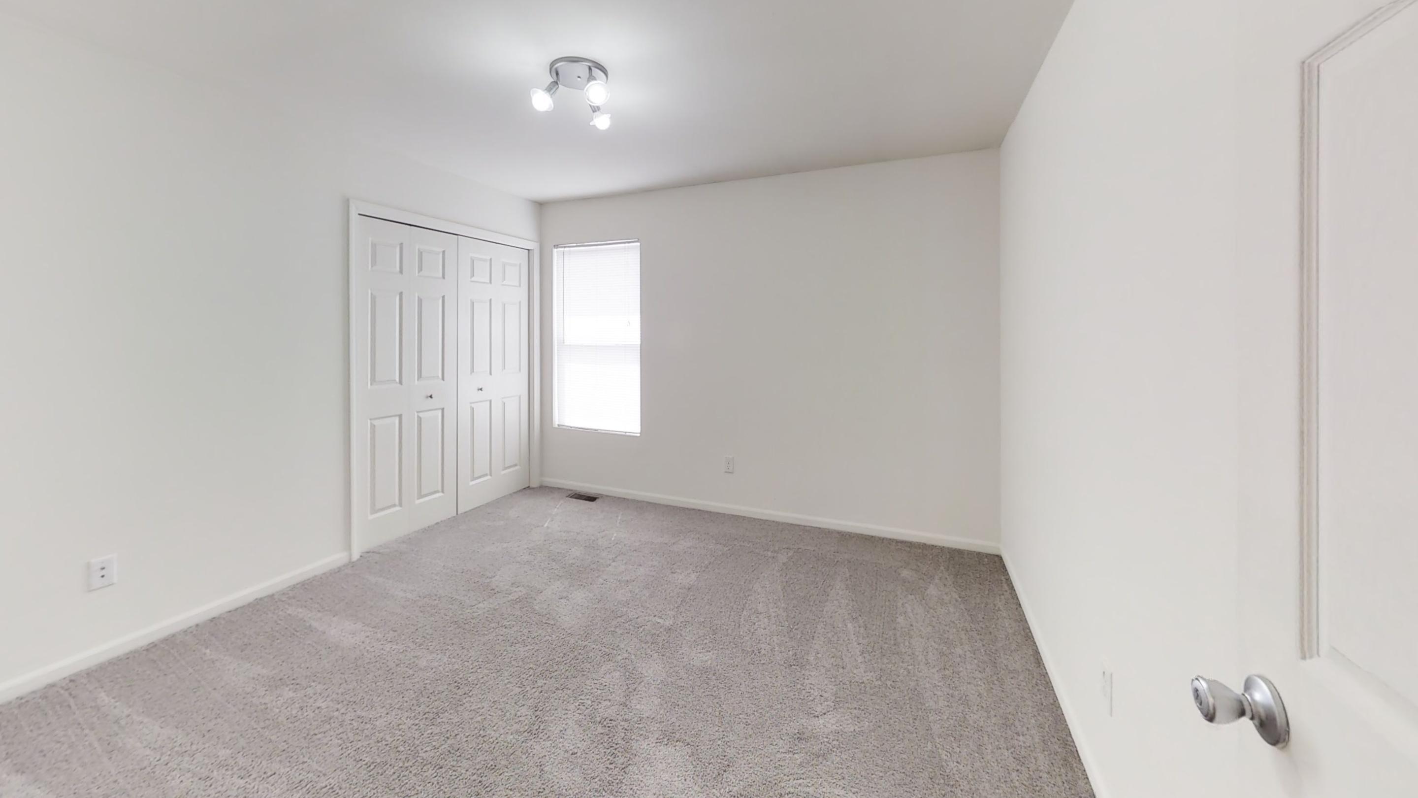 1402-1408 Sutherland Avenue