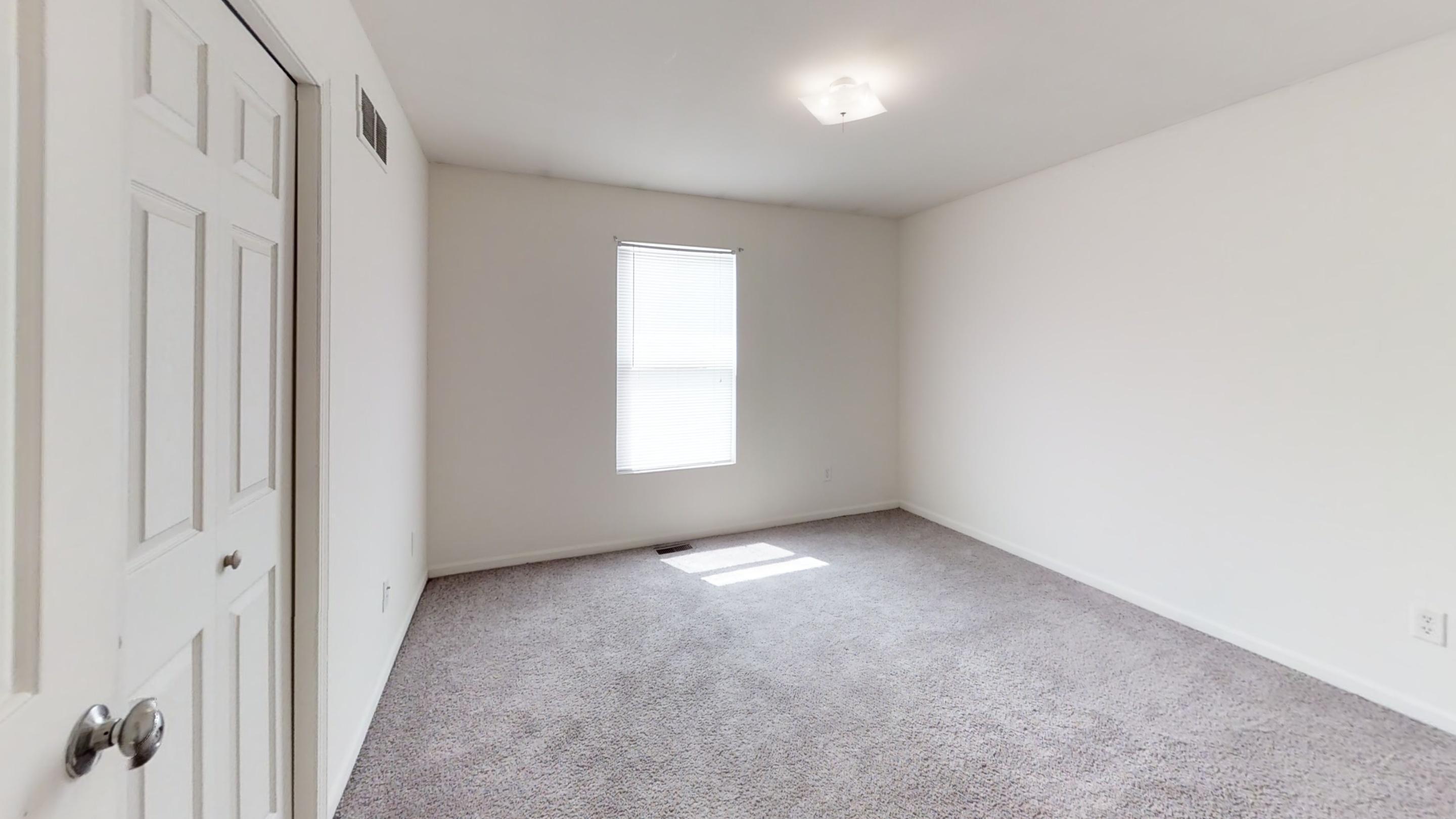 1402-1408 Sutherland Avenue