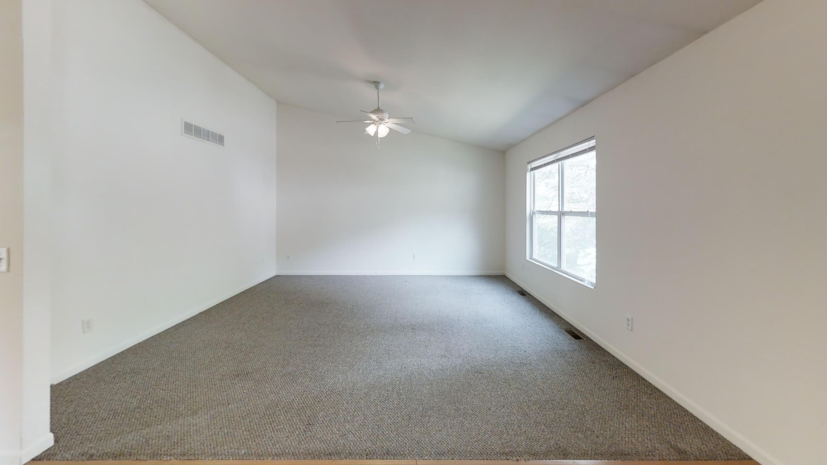 1402-1408 Sutherland Avenue