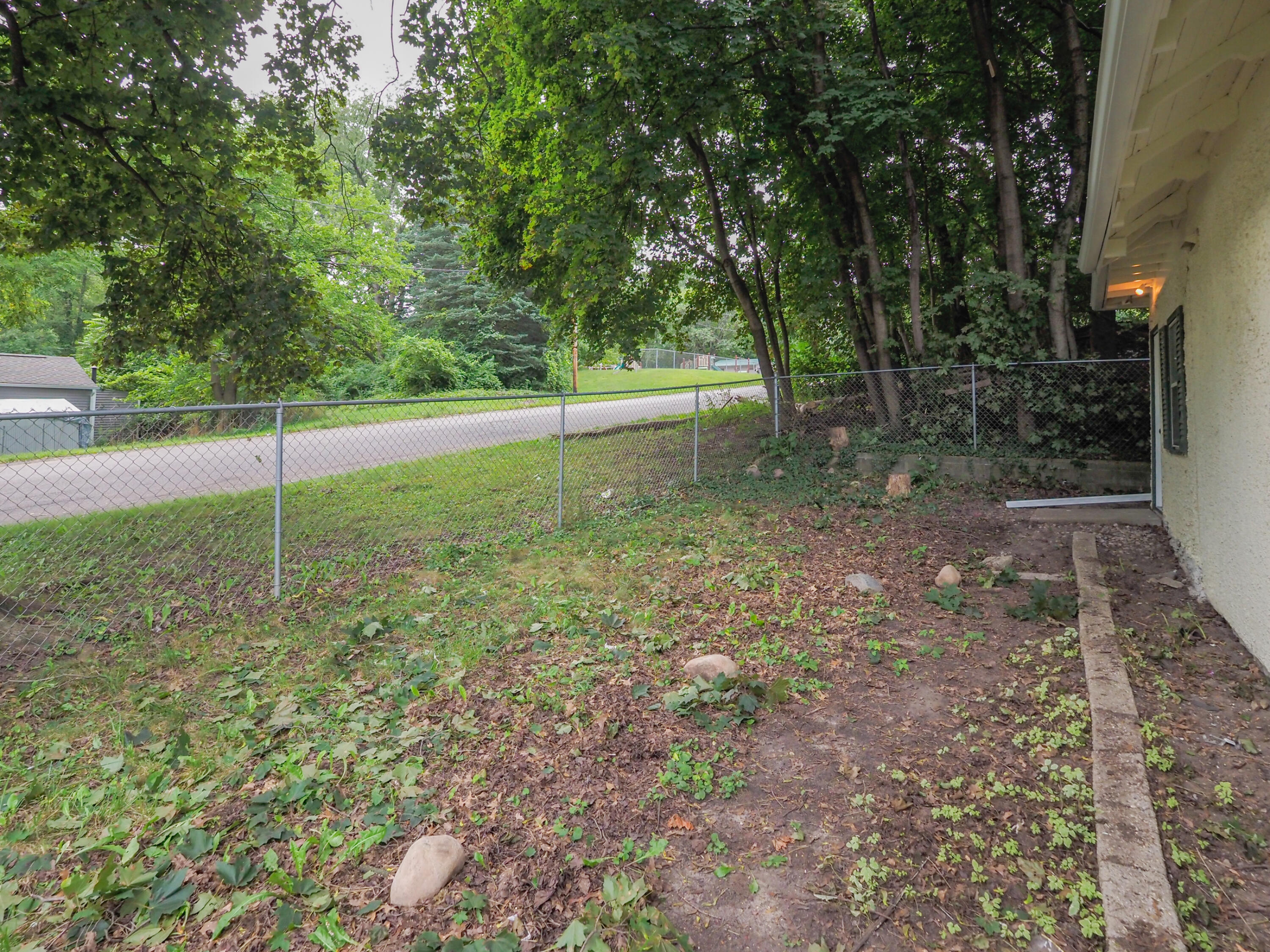 1722 Humphrey Street