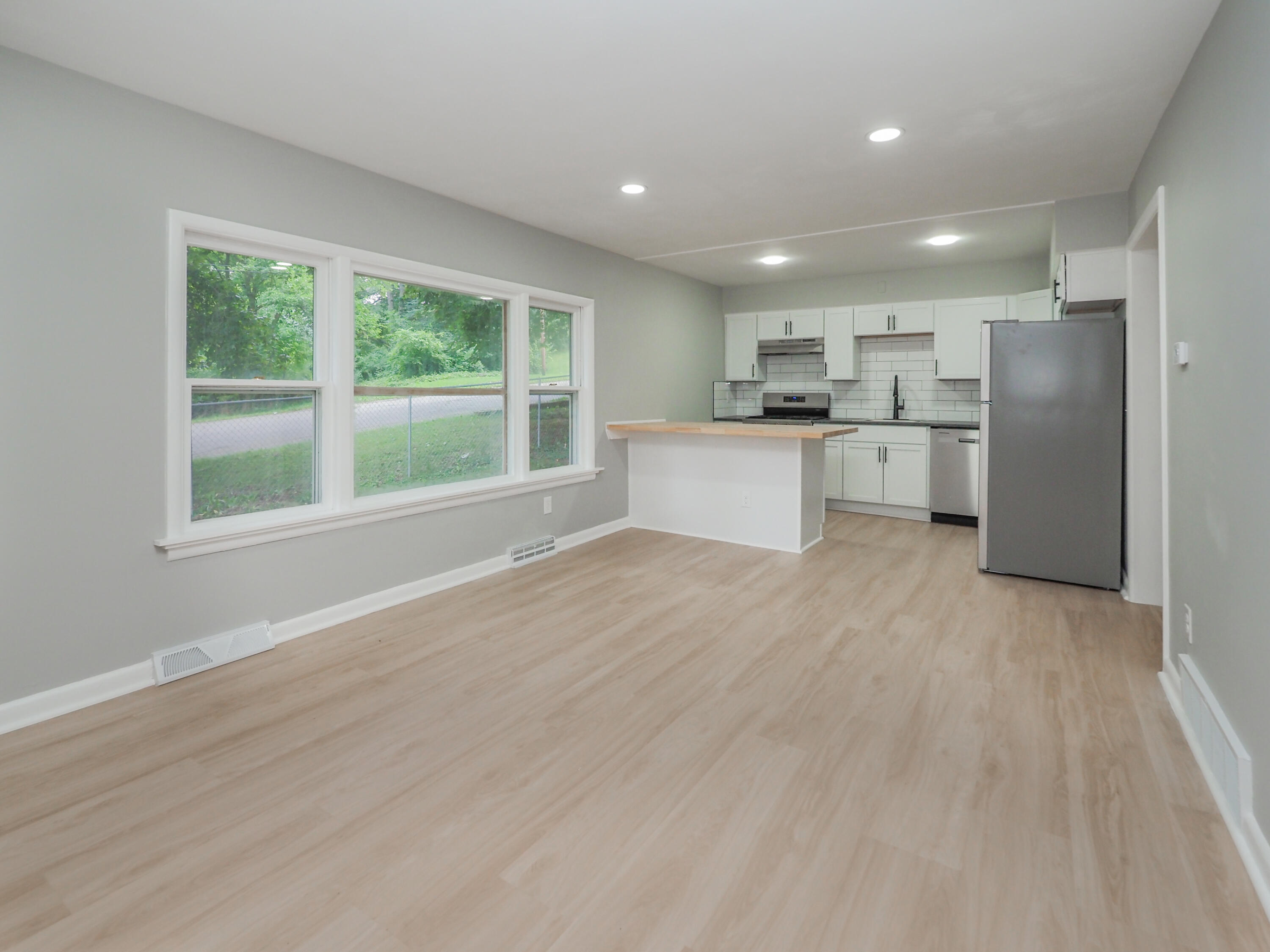 1722 Humphrey Street