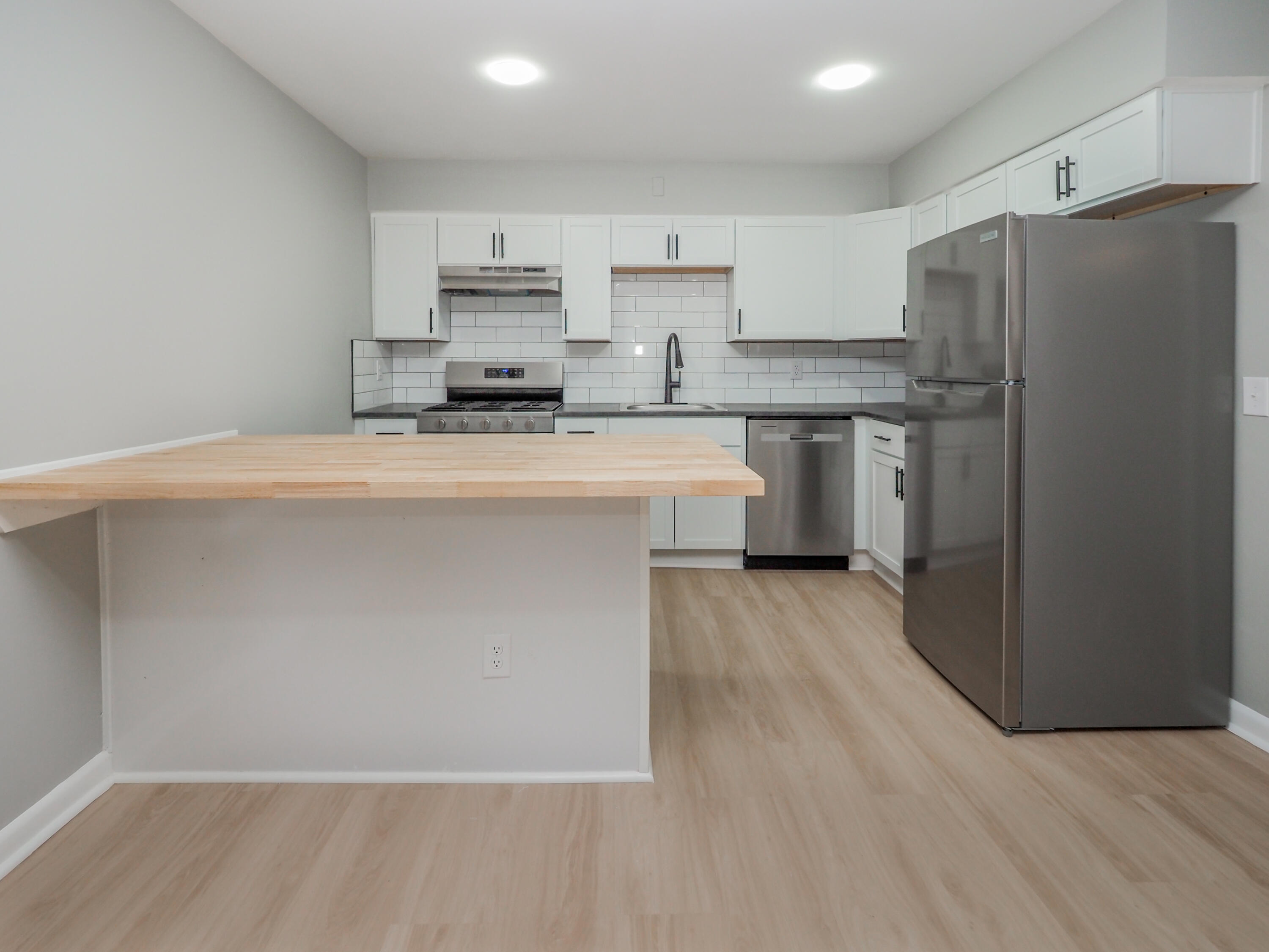 1722 Humphrey Street