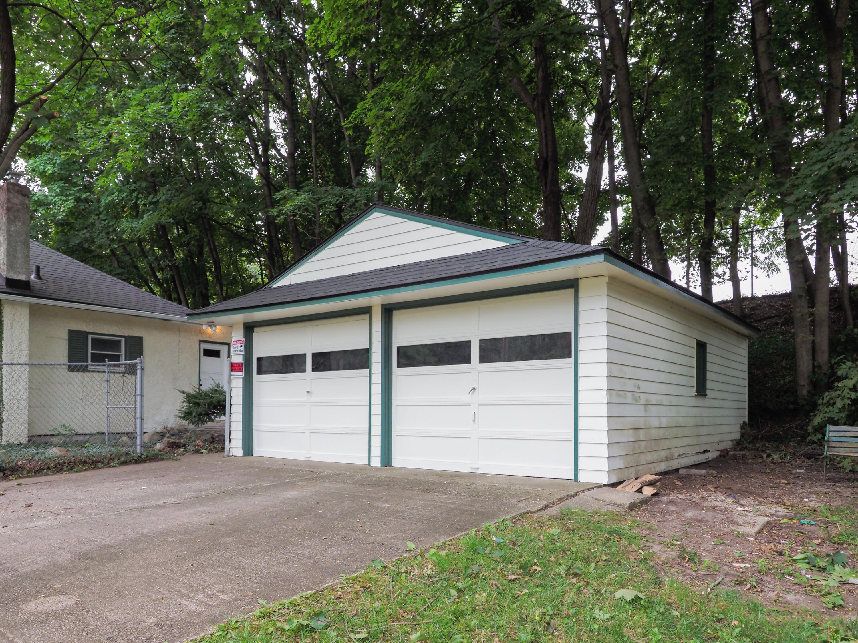 1722 Humphrey Street