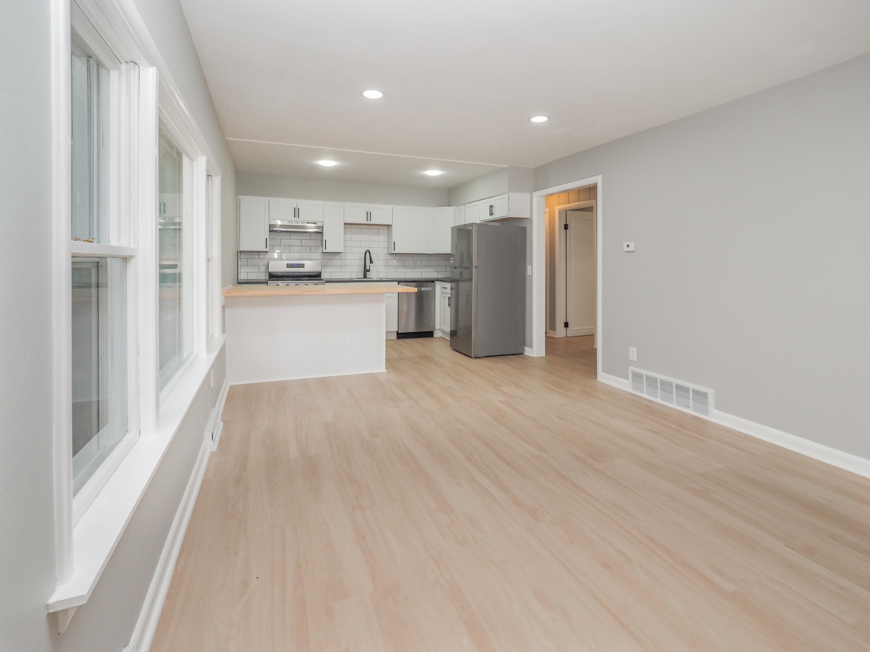 1722 Humphrey Street