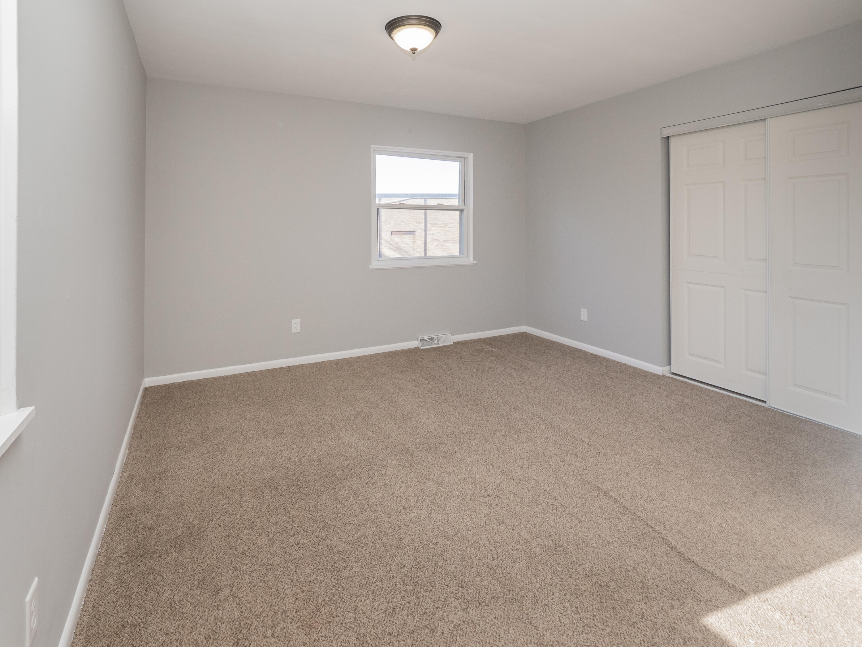 5918 Cheshire Street