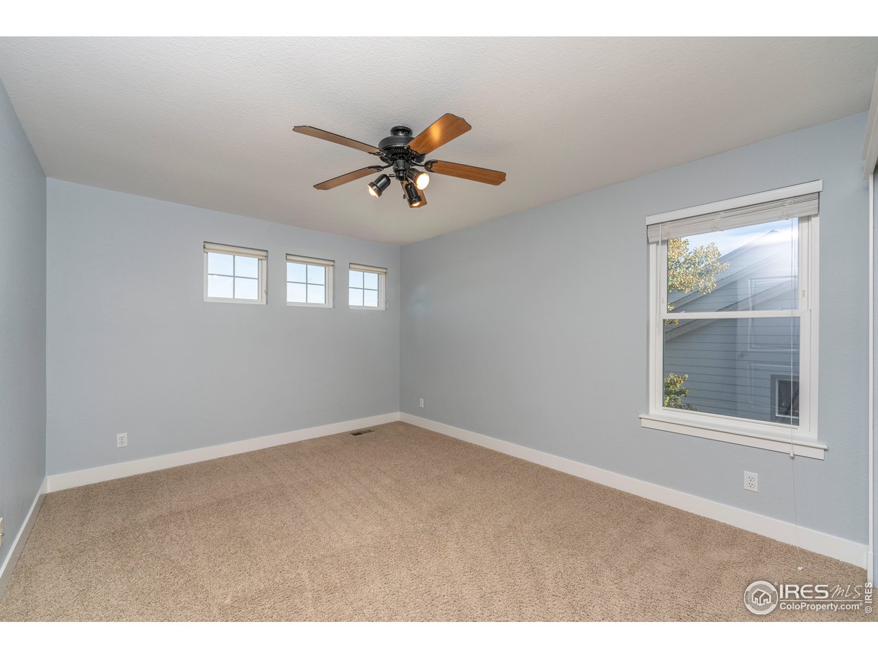 408 E 133rd Way