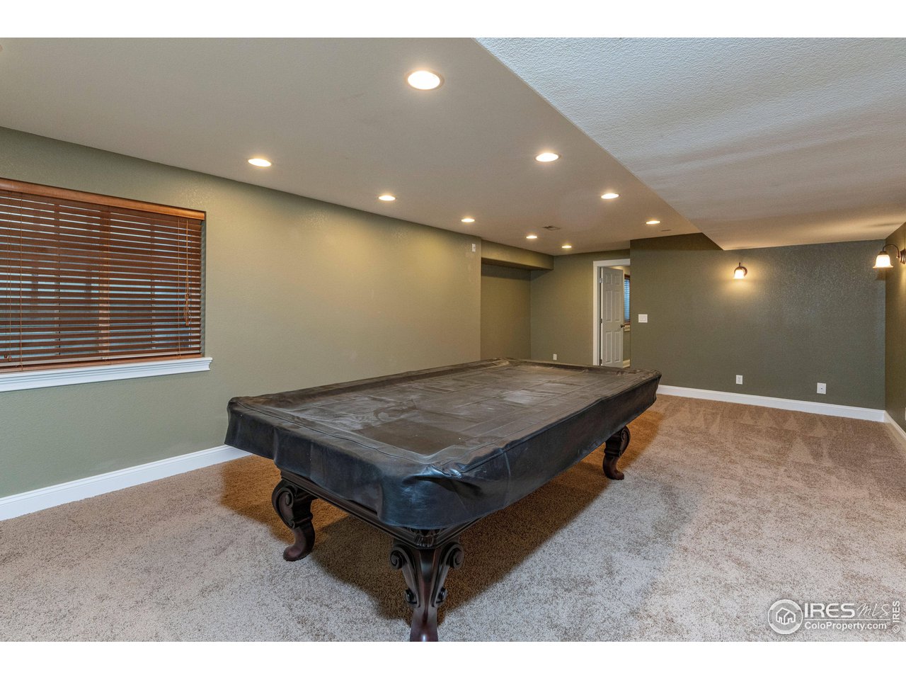 408 E 133rd Way