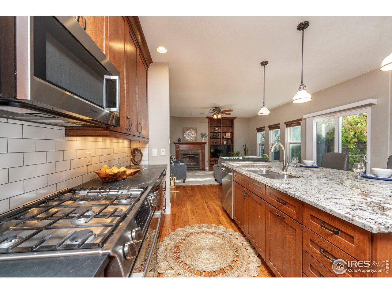 408 E 133rd Way