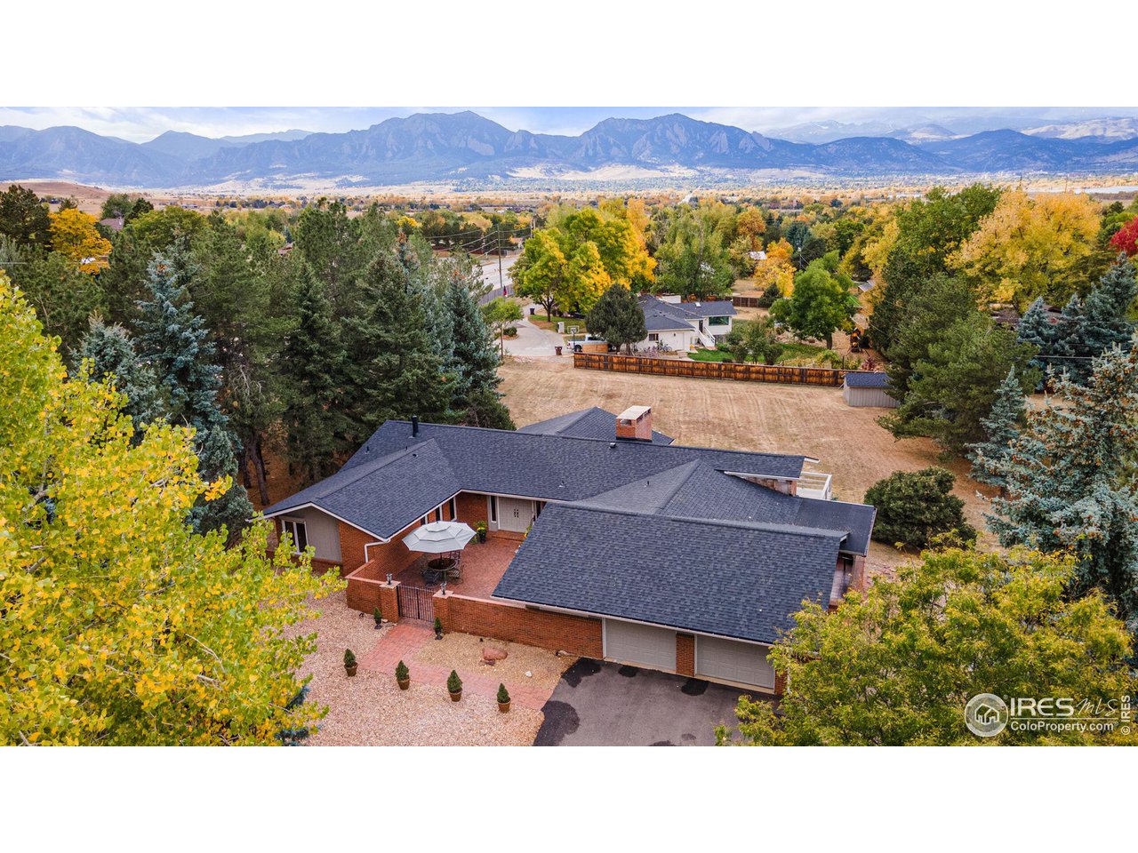 19 Ridge Rd