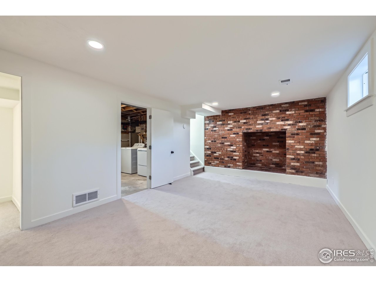1498 Wicklow St