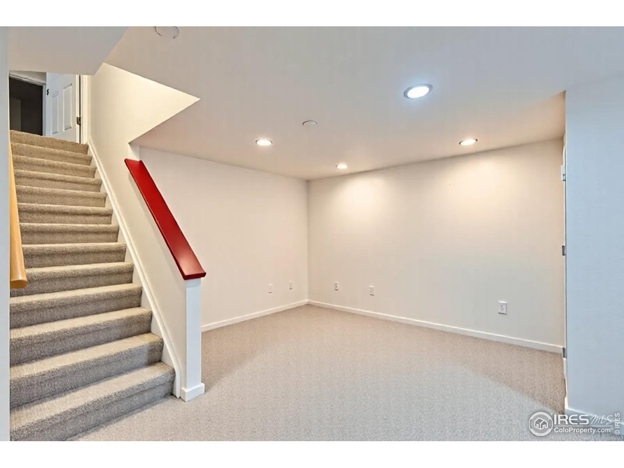 2834 Blue Jay Way