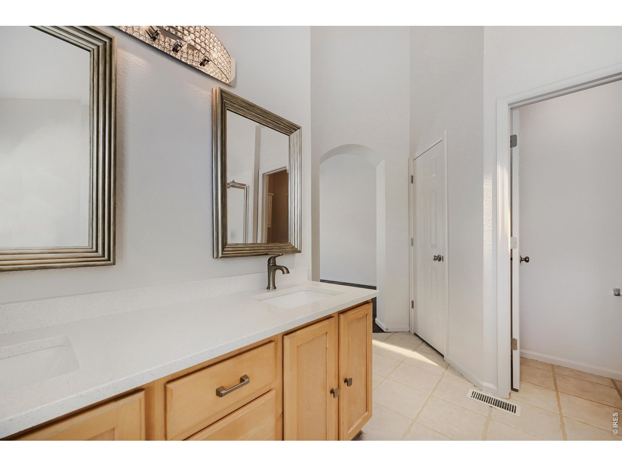 2855 Rock Creek Cir 233