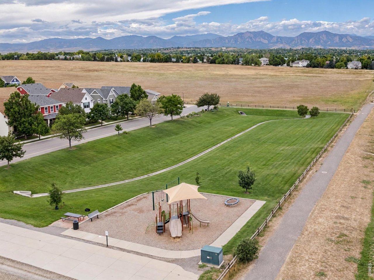 1422 Haystack Way