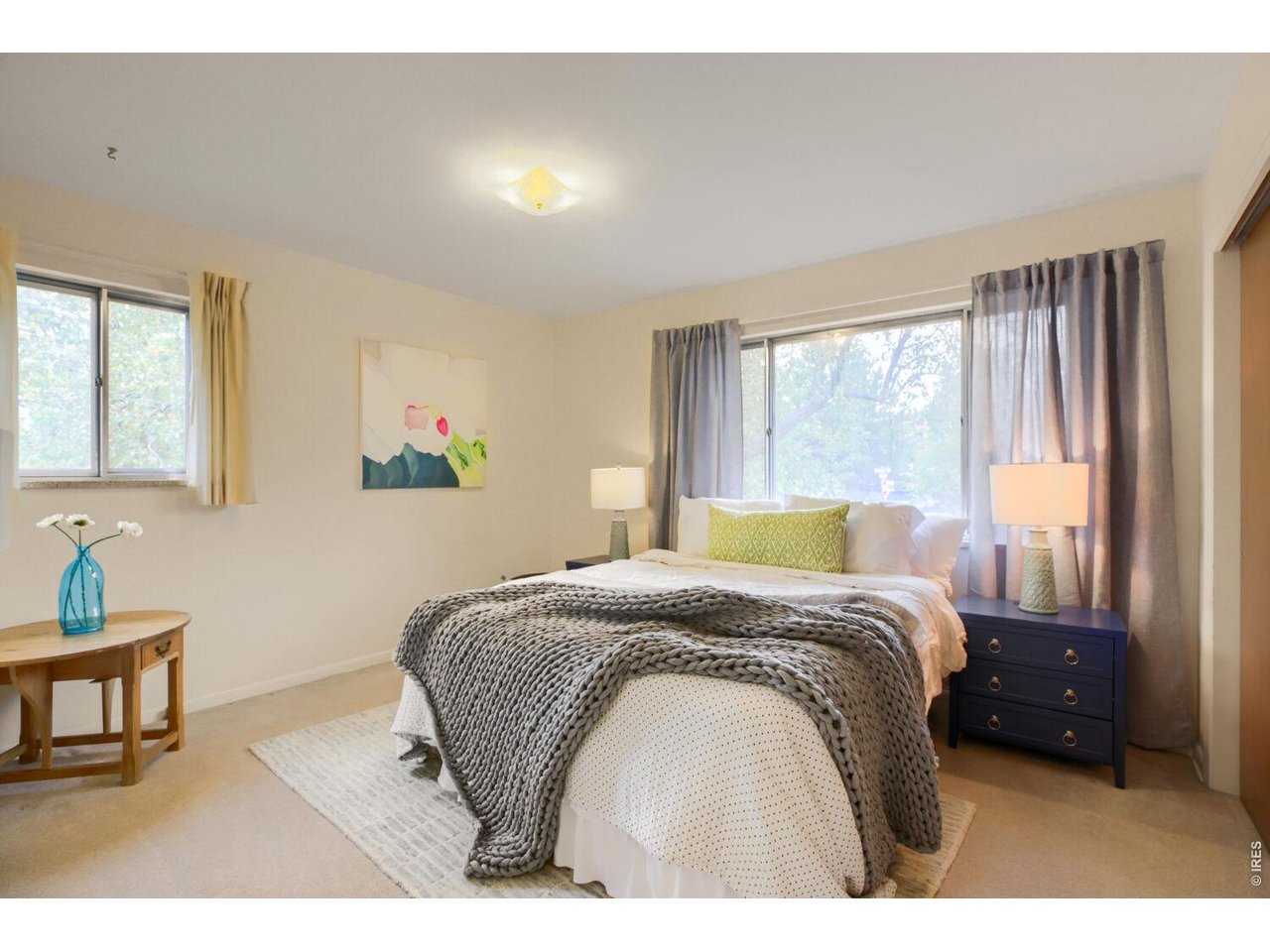 1290 Berea Dr