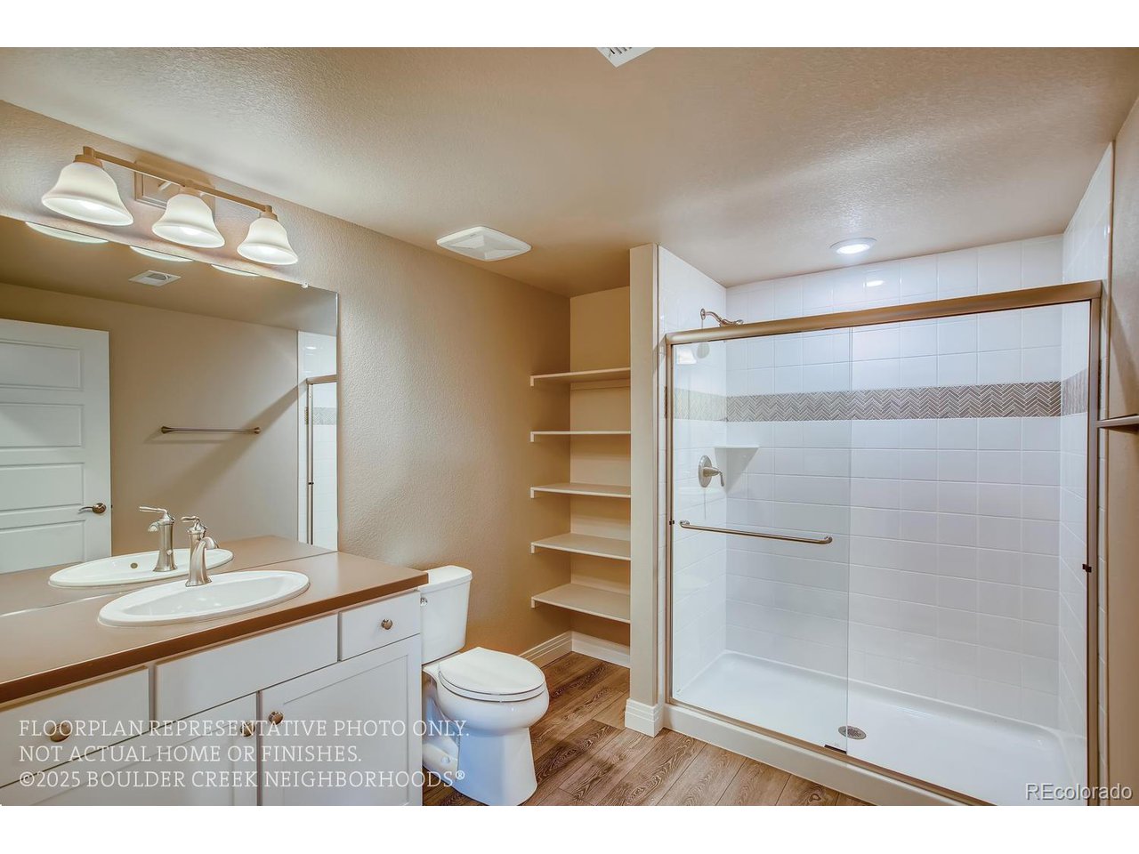 841 W 128th Pl