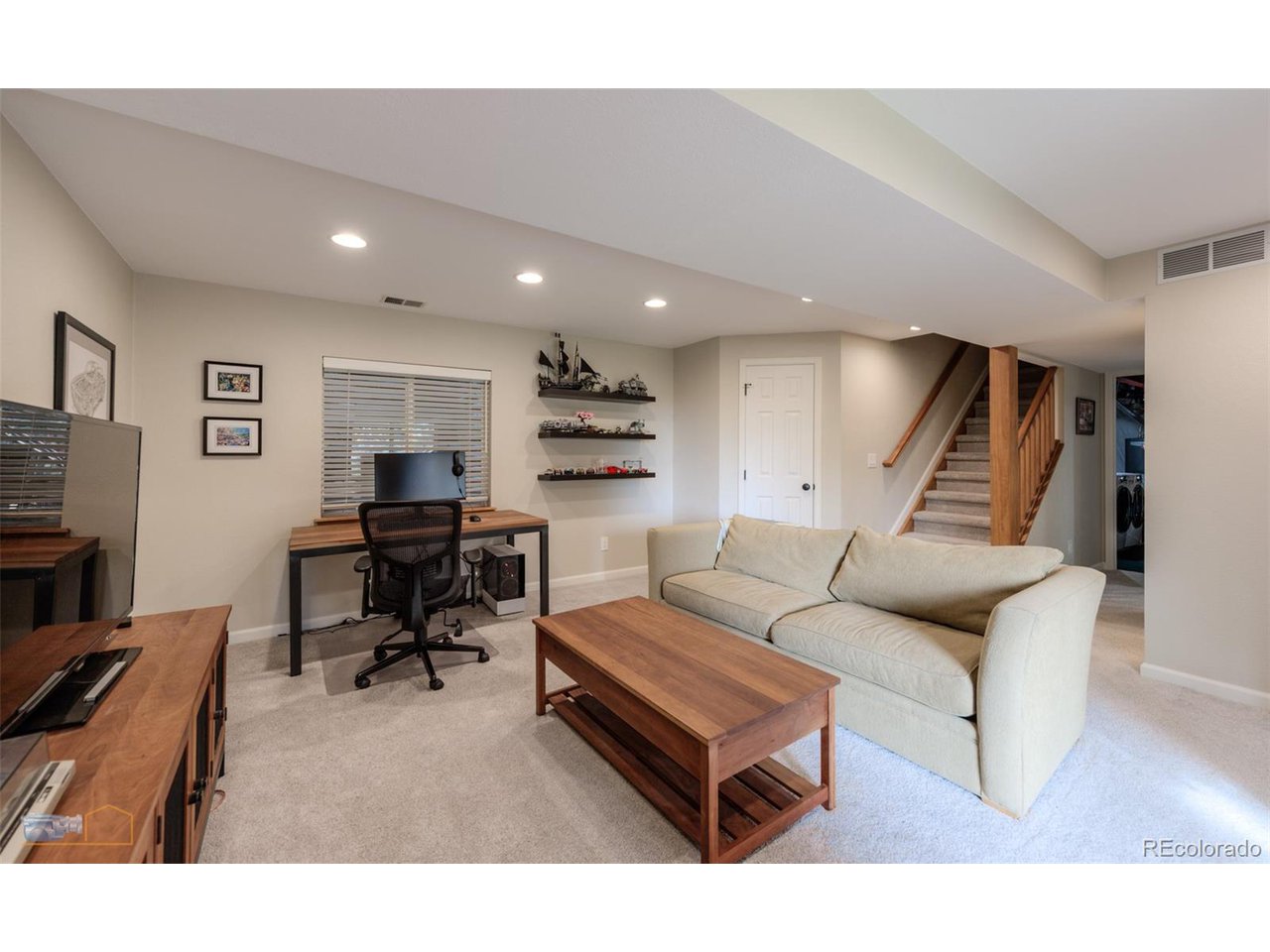 592 Spruce Cir