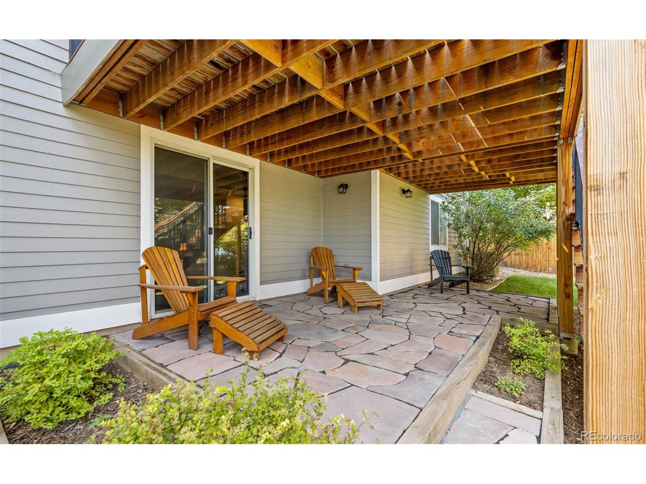 592 Spruce Cir