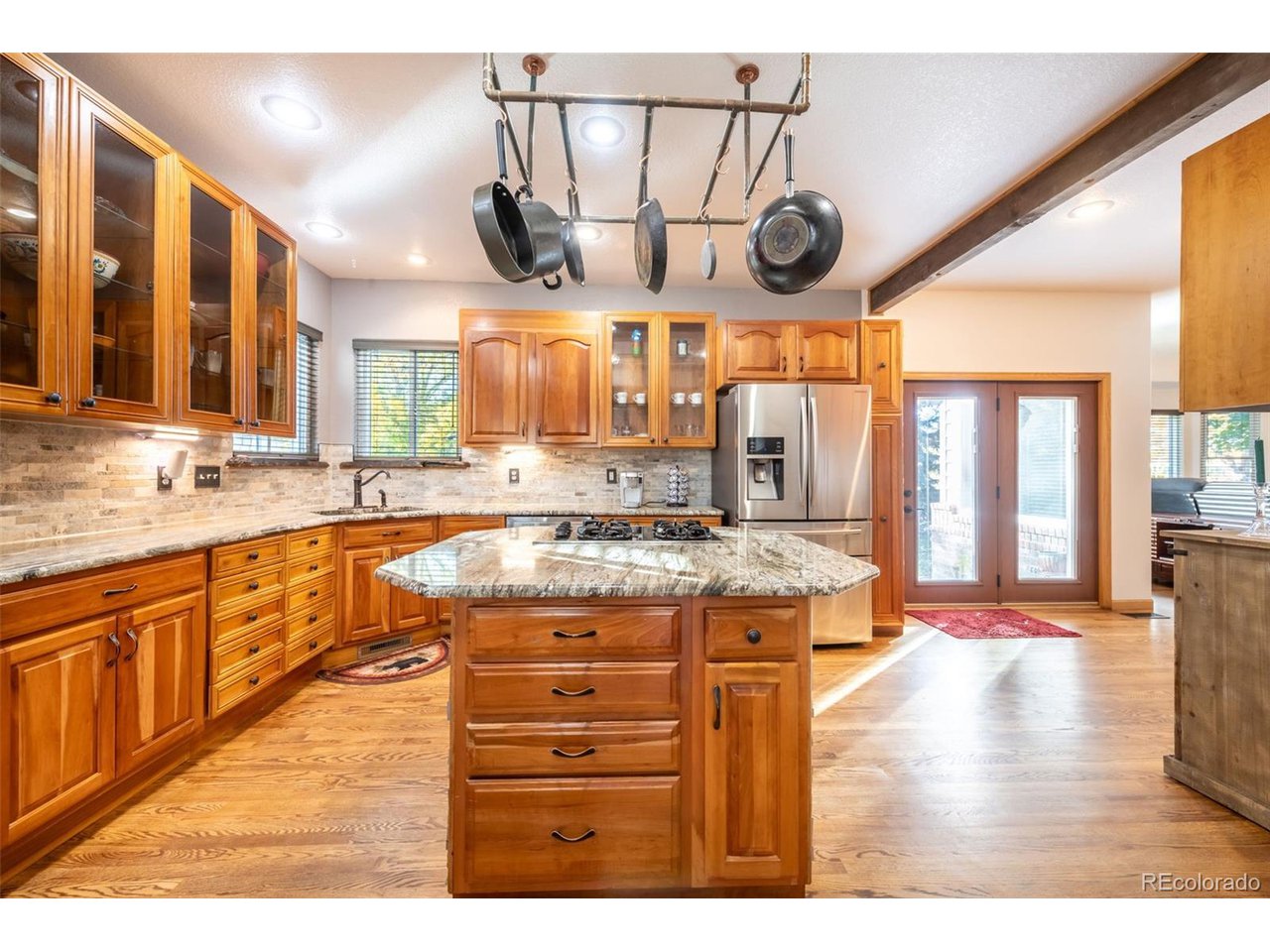 2701 Falcon Dr