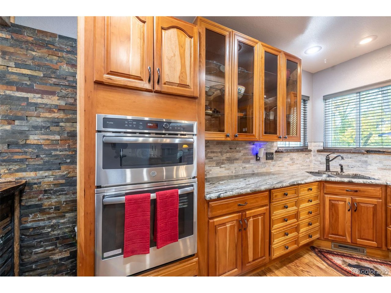 2701 Falcon Dr