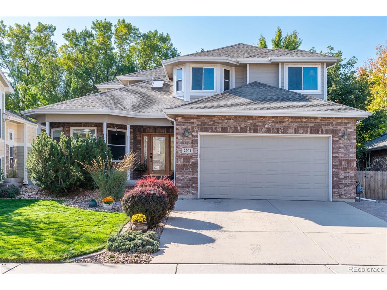2701 Falcon Dr