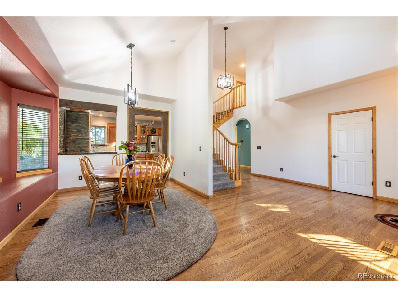 2701 Falcon Dr