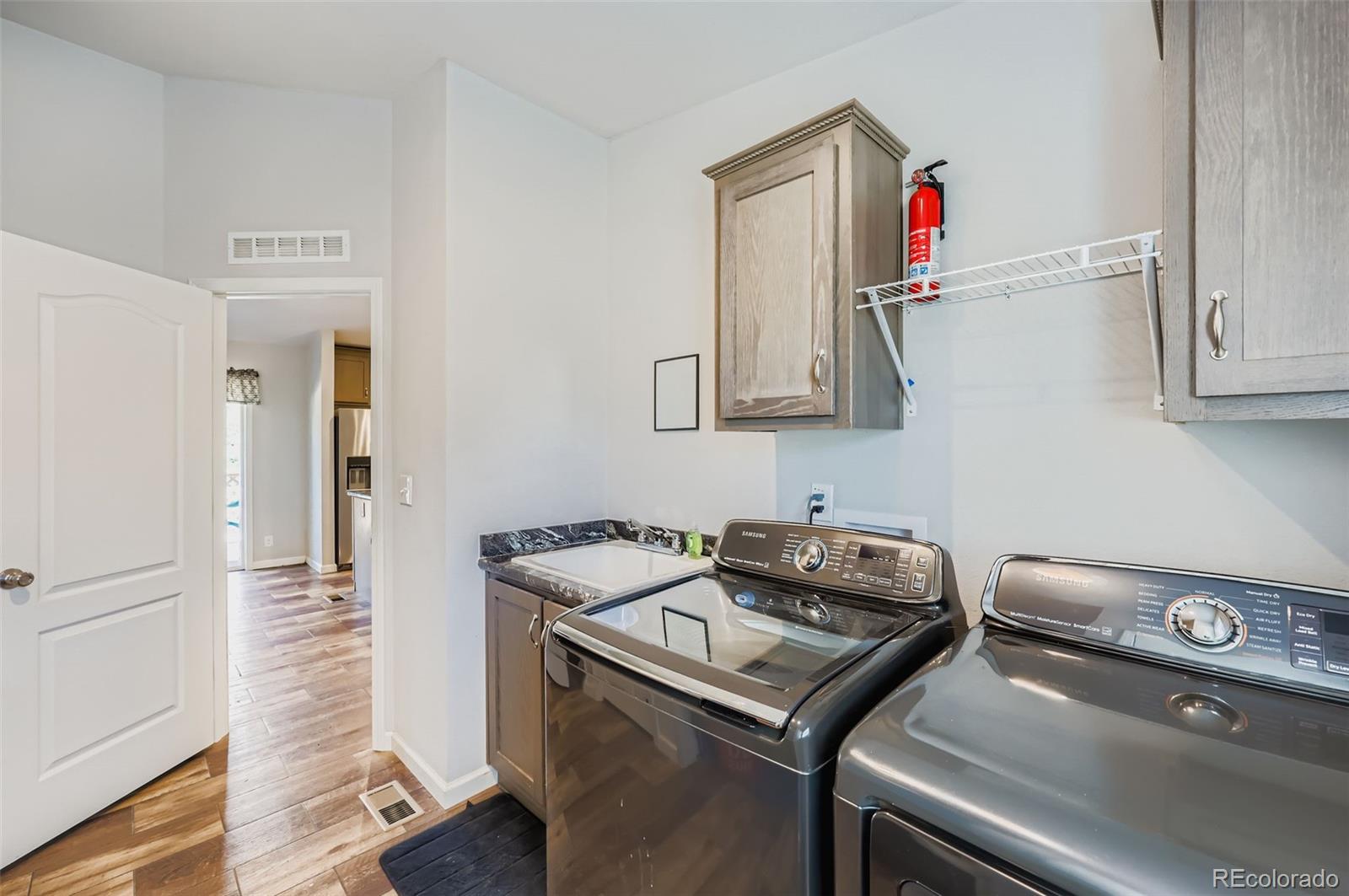 67 Mohawk Cir