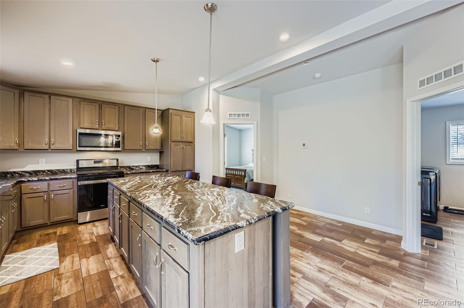 67 Mohawk Cir