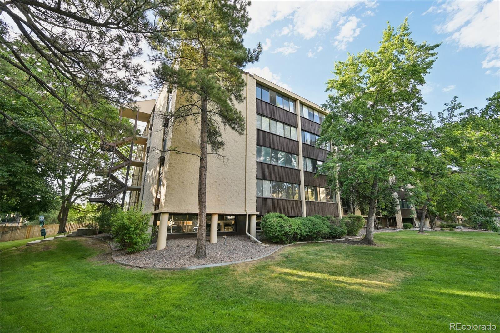 3460 S Poplar Street Unit: 307