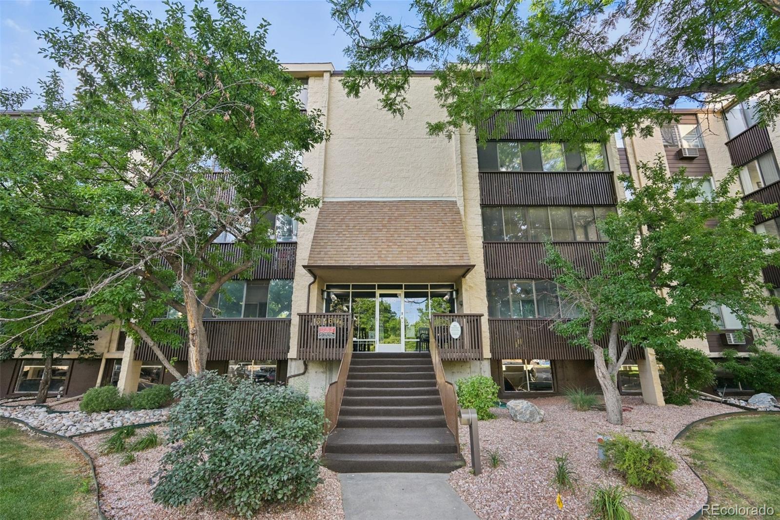 3460 S Poplar Street Unit: 307