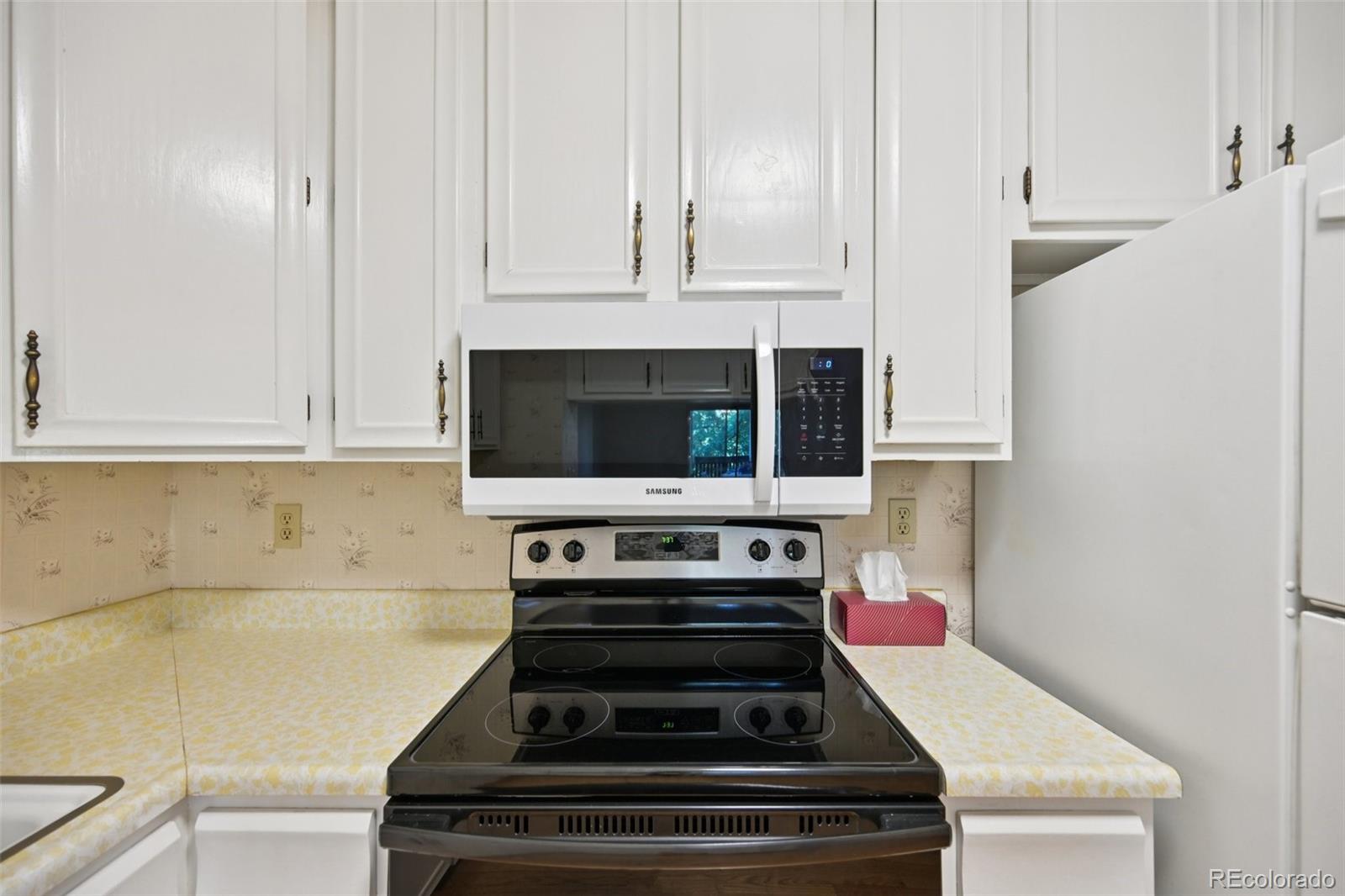 3460 S Poplar Street Unit: 307