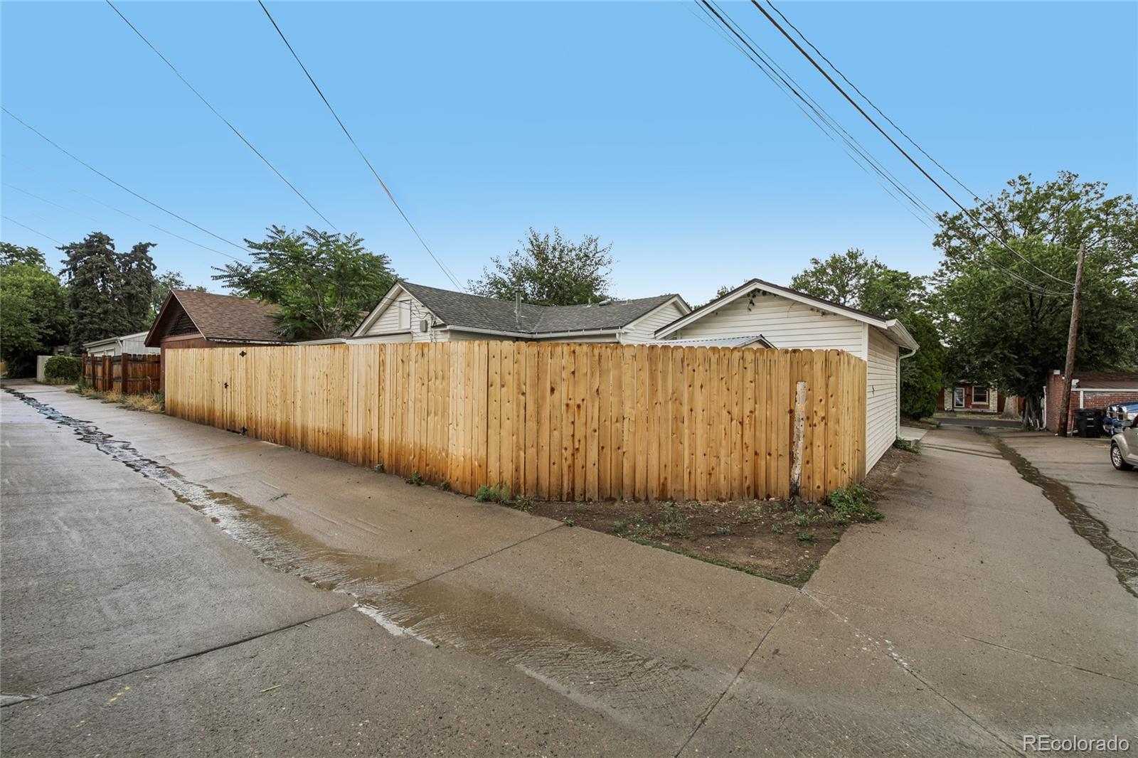 4631 N Clay Street