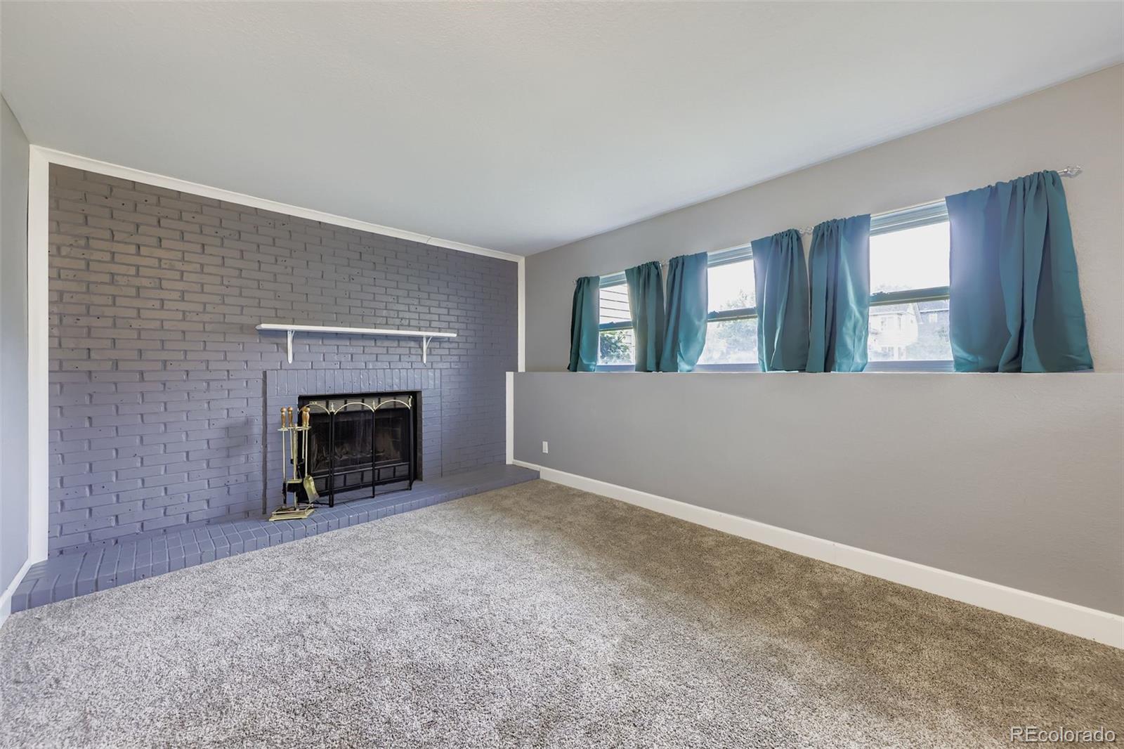 3762 S Halifax Street