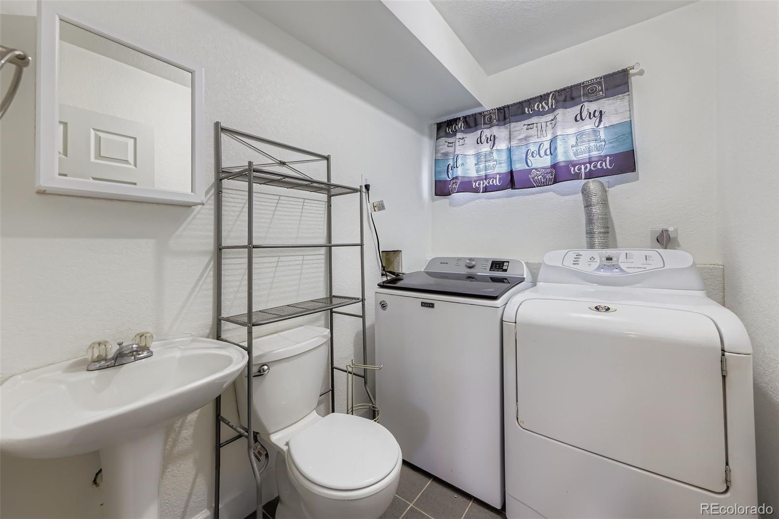 3762 S Halifax Street