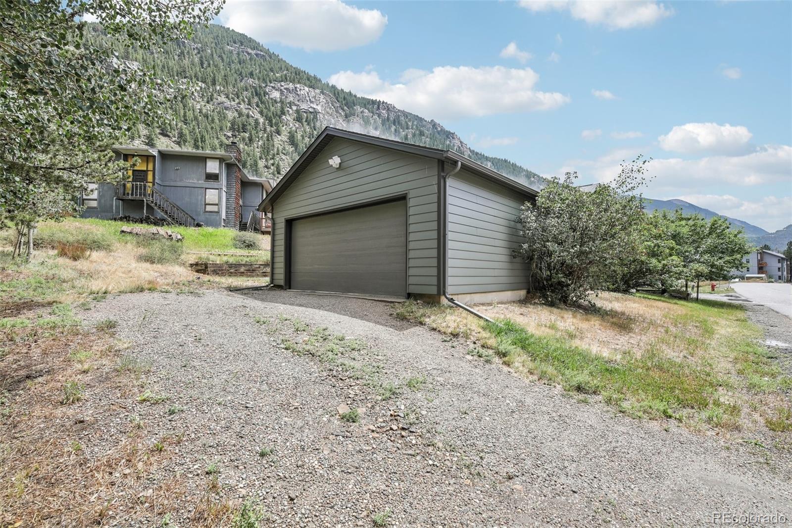2001 Alliance Drive