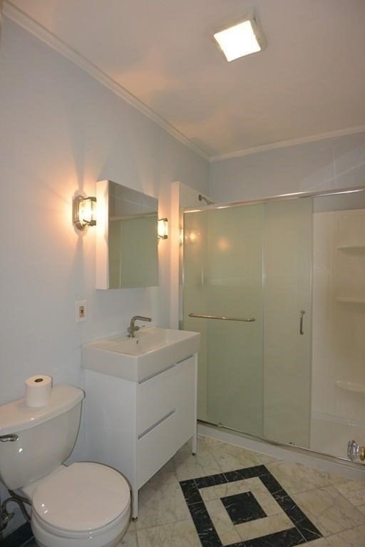 15 Taft Street # 3