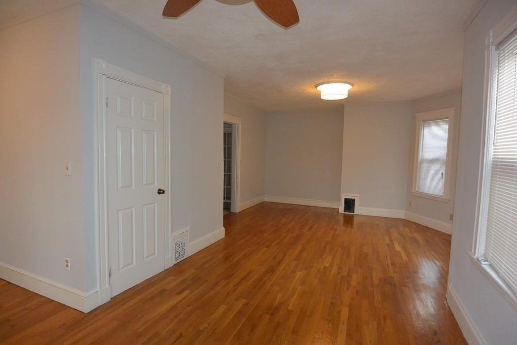 15 Taft Street # 3