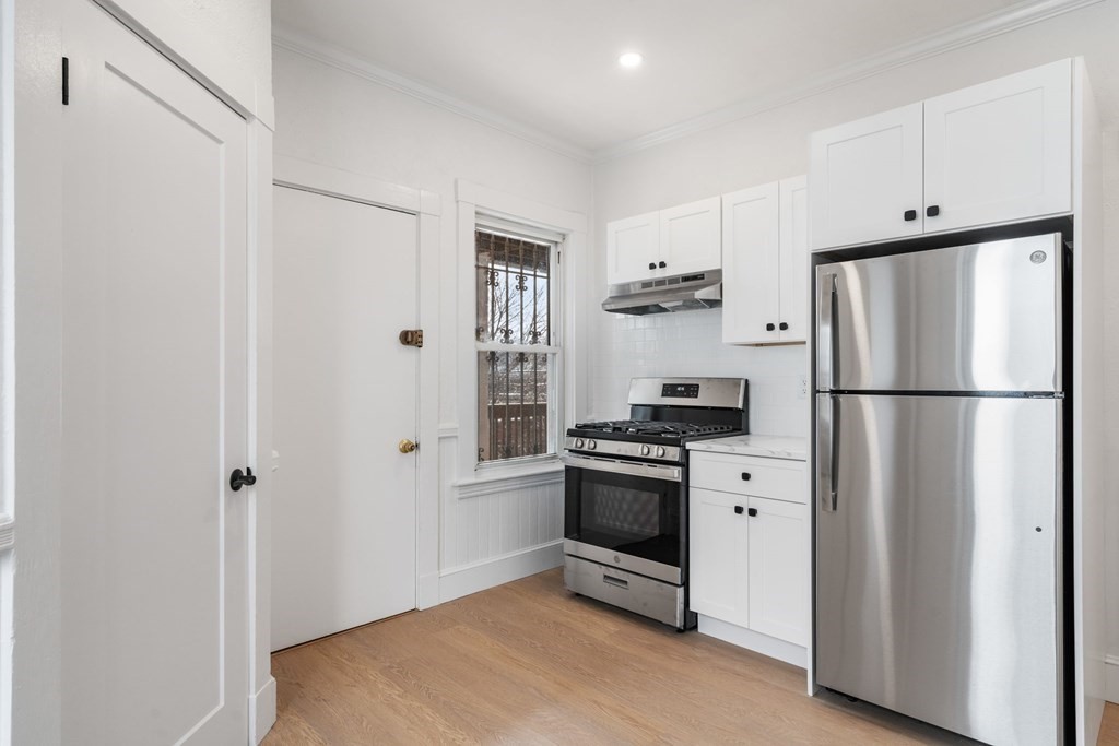 93 Sydney Street # 2