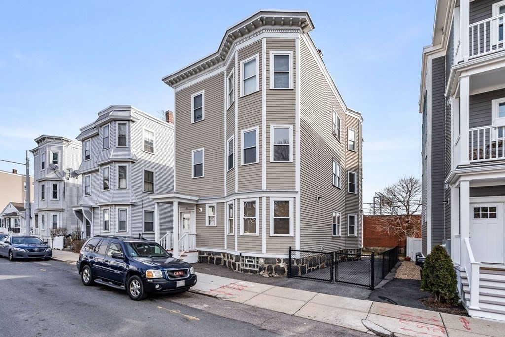 93 Sydney Street # 2