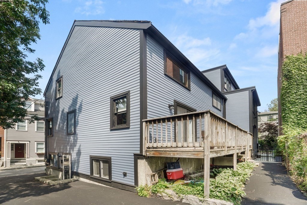 7-9 Putnam Street # 7B