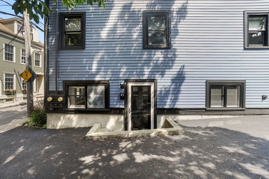 7-9 Putnam Street # 7B