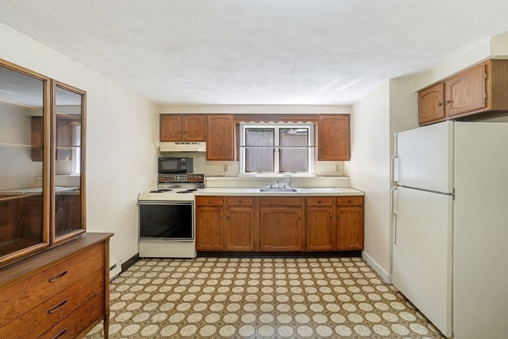 7-9 Putnam Street # 7B