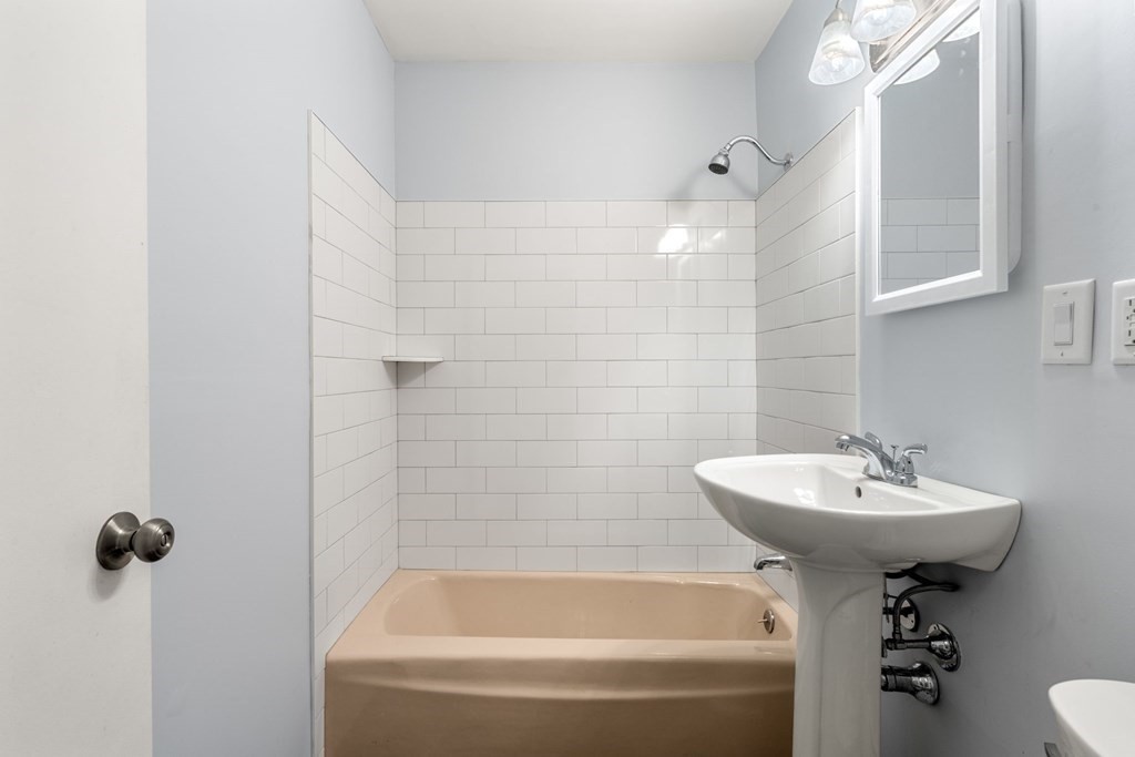 400 Savin Hill Avenue # 6
