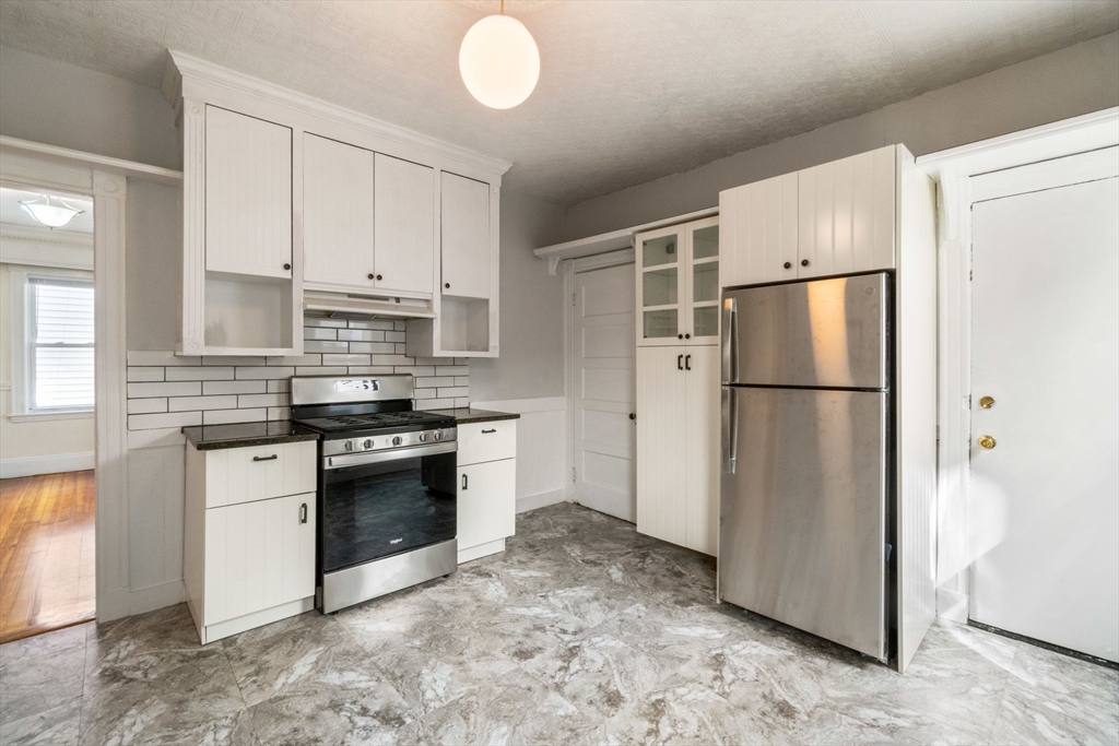15 Taft Street # 2