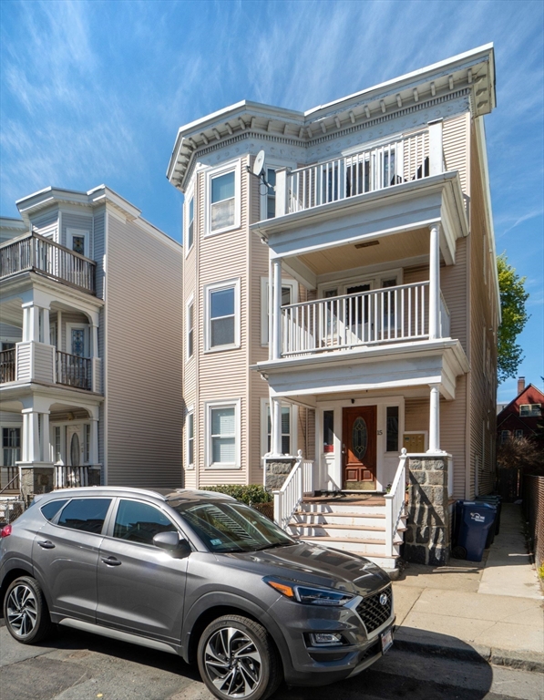 15 Taft Street # 2