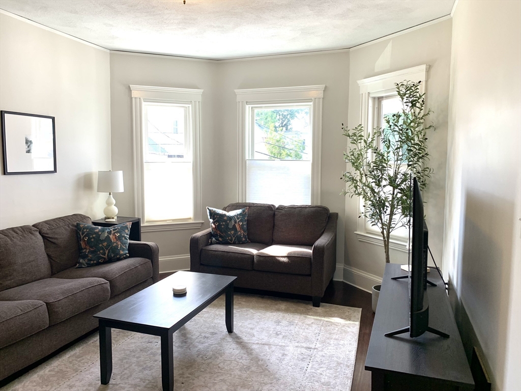 28 Fox Street # 2
